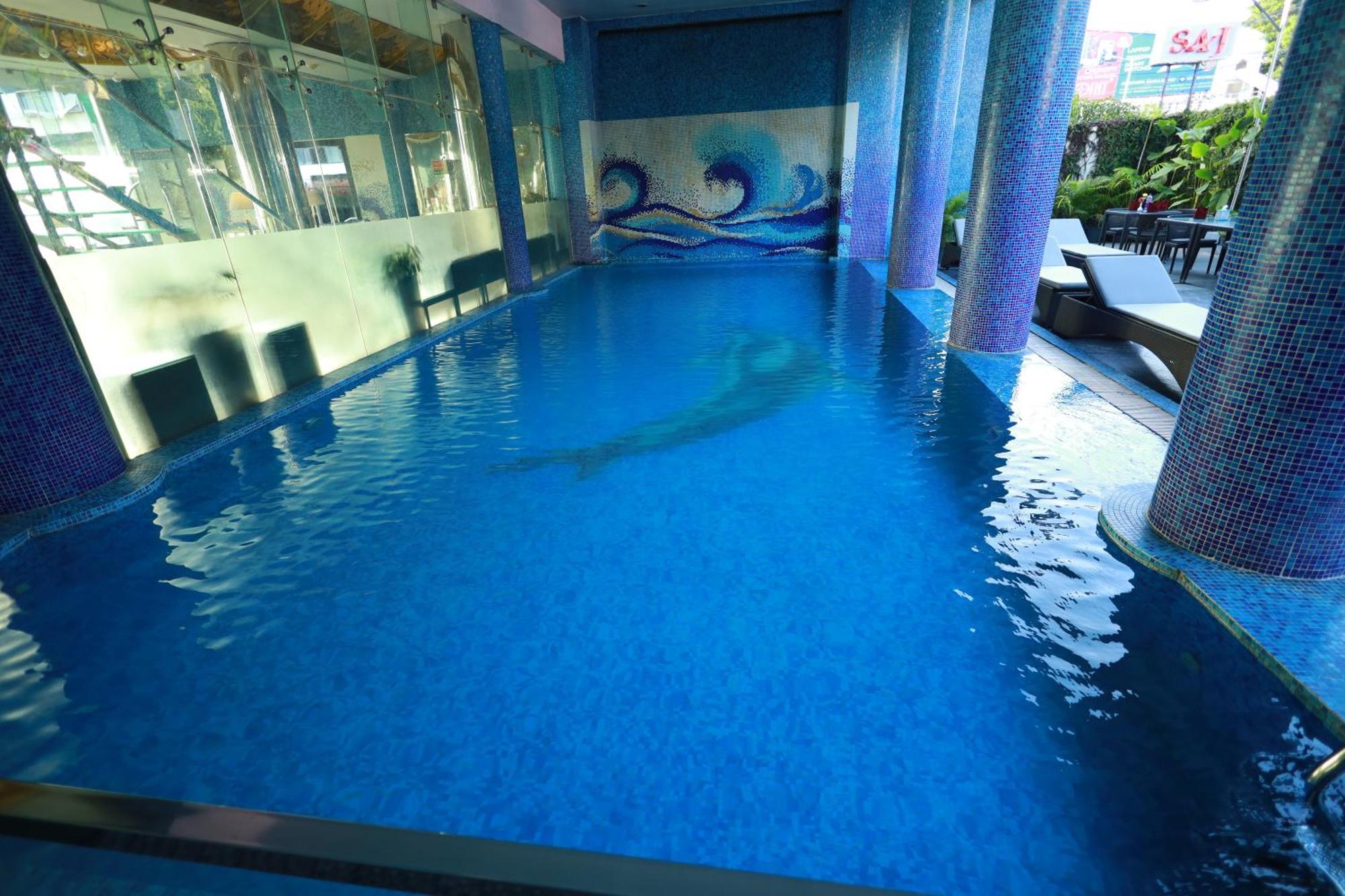 Saj Luciya -A Classified 4 Star Hotel Thiruvananthapuram Exterior photo