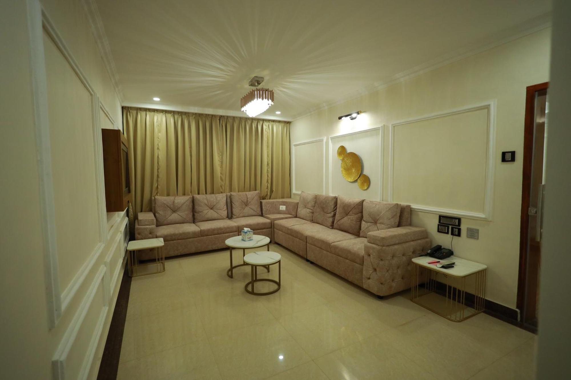 Saj Luciya -A Classified 4 Star Hotel Thiruvananthapuram Exterior photo